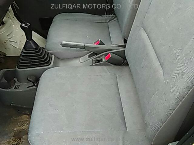 NISSAN CLIPPER 2009 Image 19