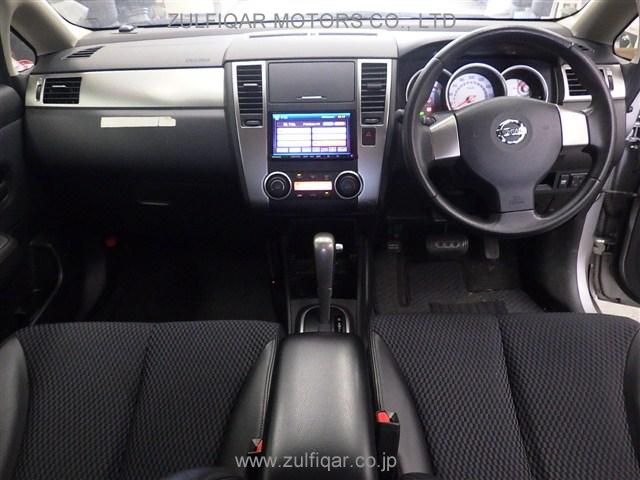 NISSAN TIIDA 2012 Image 5