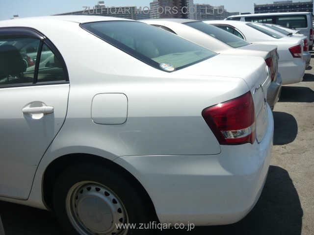 TOYOTA COROLLA AXIO 2012 Image 3