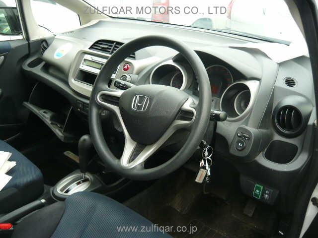 HONDA FIT 2012 Image 2