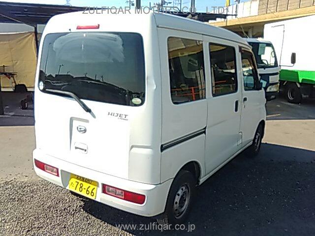 DAIHATSU HIJET CARGO 2010 Image 2