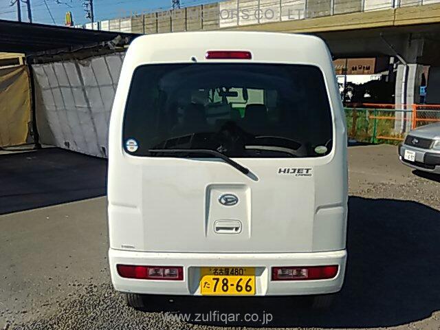 DAIHATSU HIJET CARGO 2010 Image 4