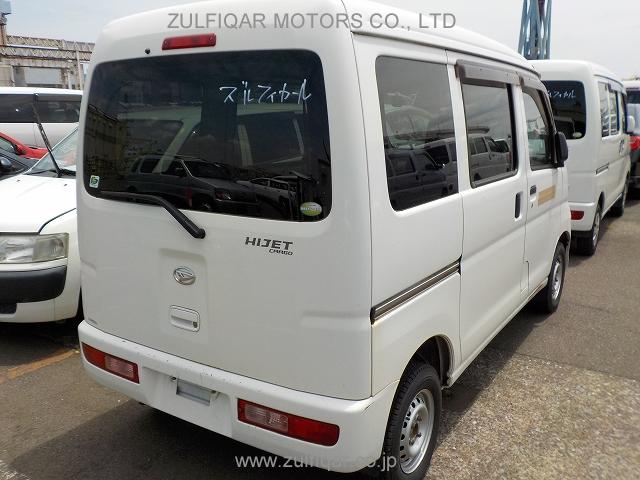 DAIHATSU HIJET CARGO 2011 Image 4