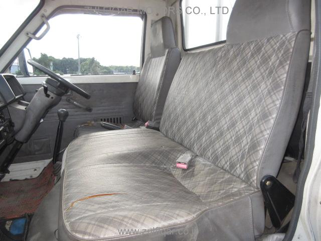 MAZDA BONGO TRUCK 1994 Image 23