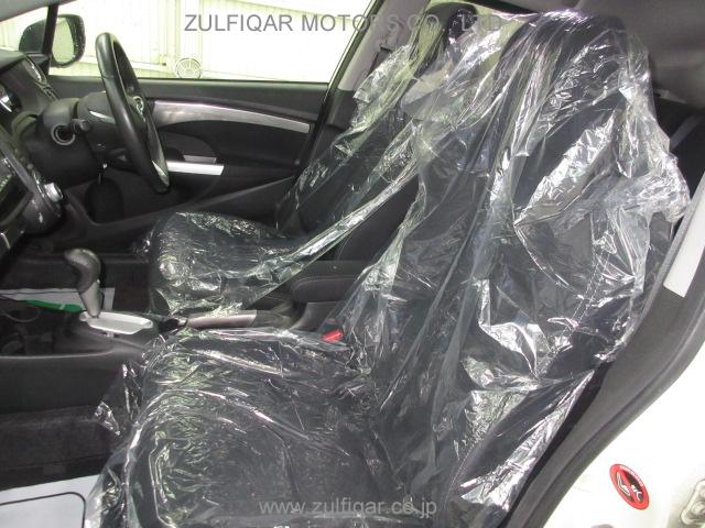 HONDA INSIGHT 2012 Image 11