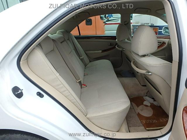 TOYOTA CROWN 2004 Image 7