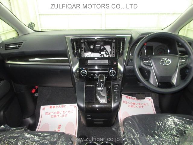 TOYOTA ALPHARD 2016 Image 2