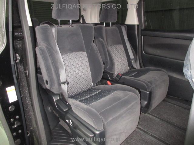 TOYOTA ALPHARD 2016 Image 9