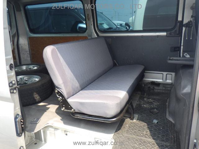 NISSAN CARAVAN 2008 Image 6