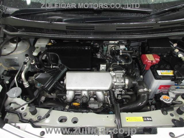 NISSAN NOTE 2013 Image 5