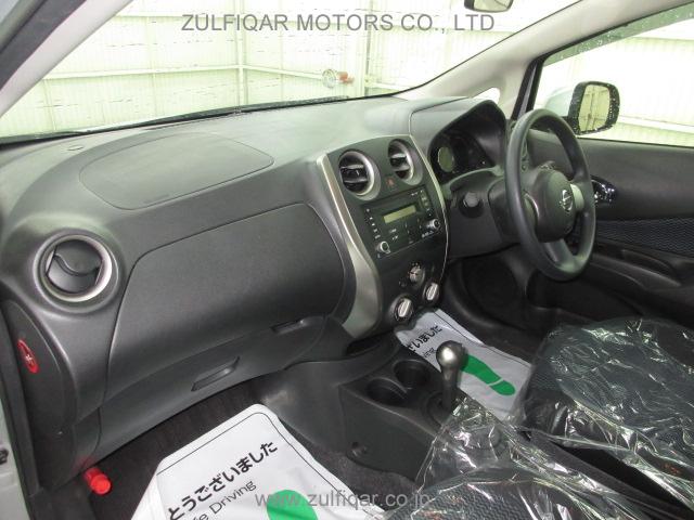 NISSAN NOTE 2012 Image 20