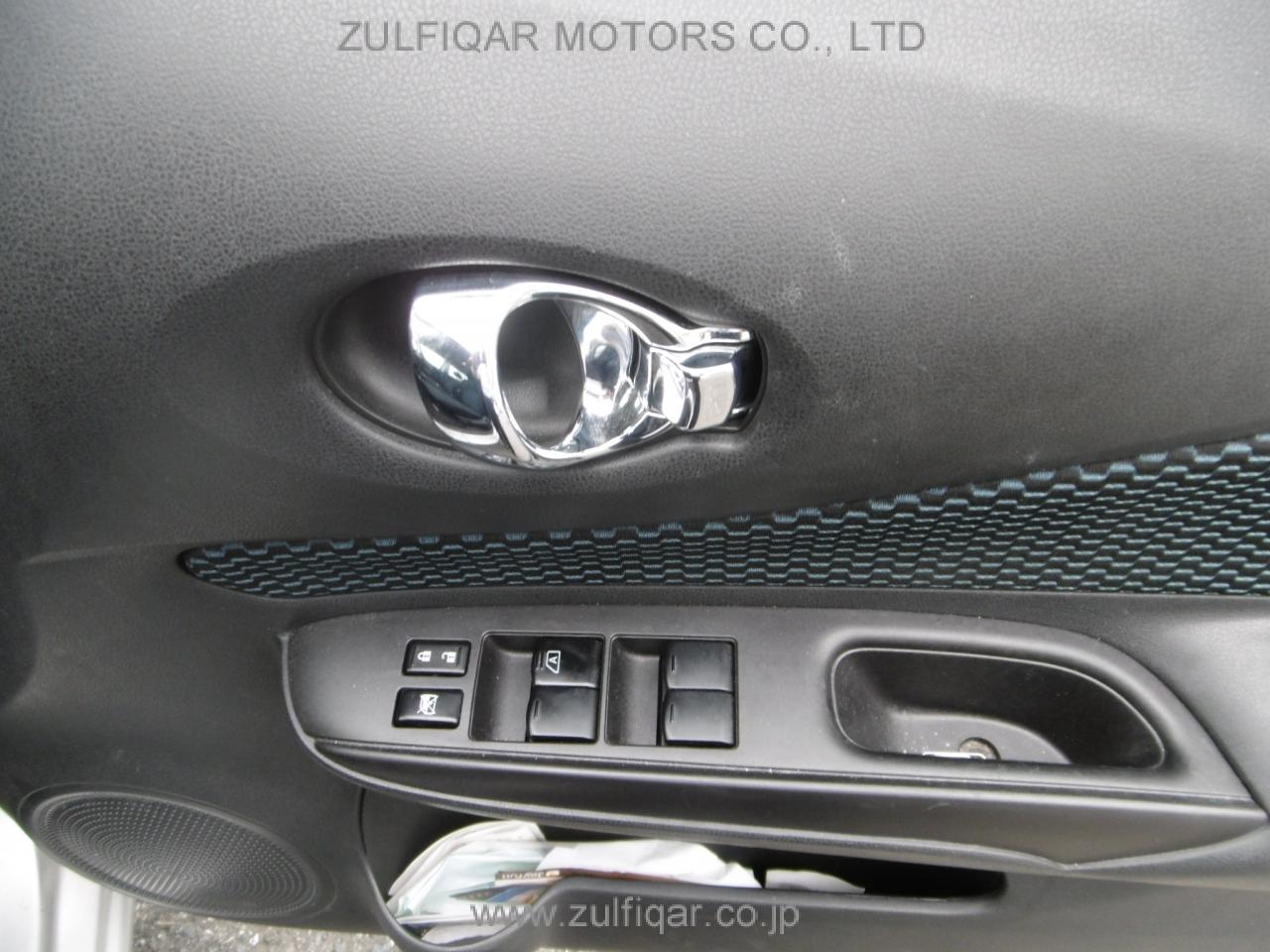 NISSAN NOTE 2012 Image 10