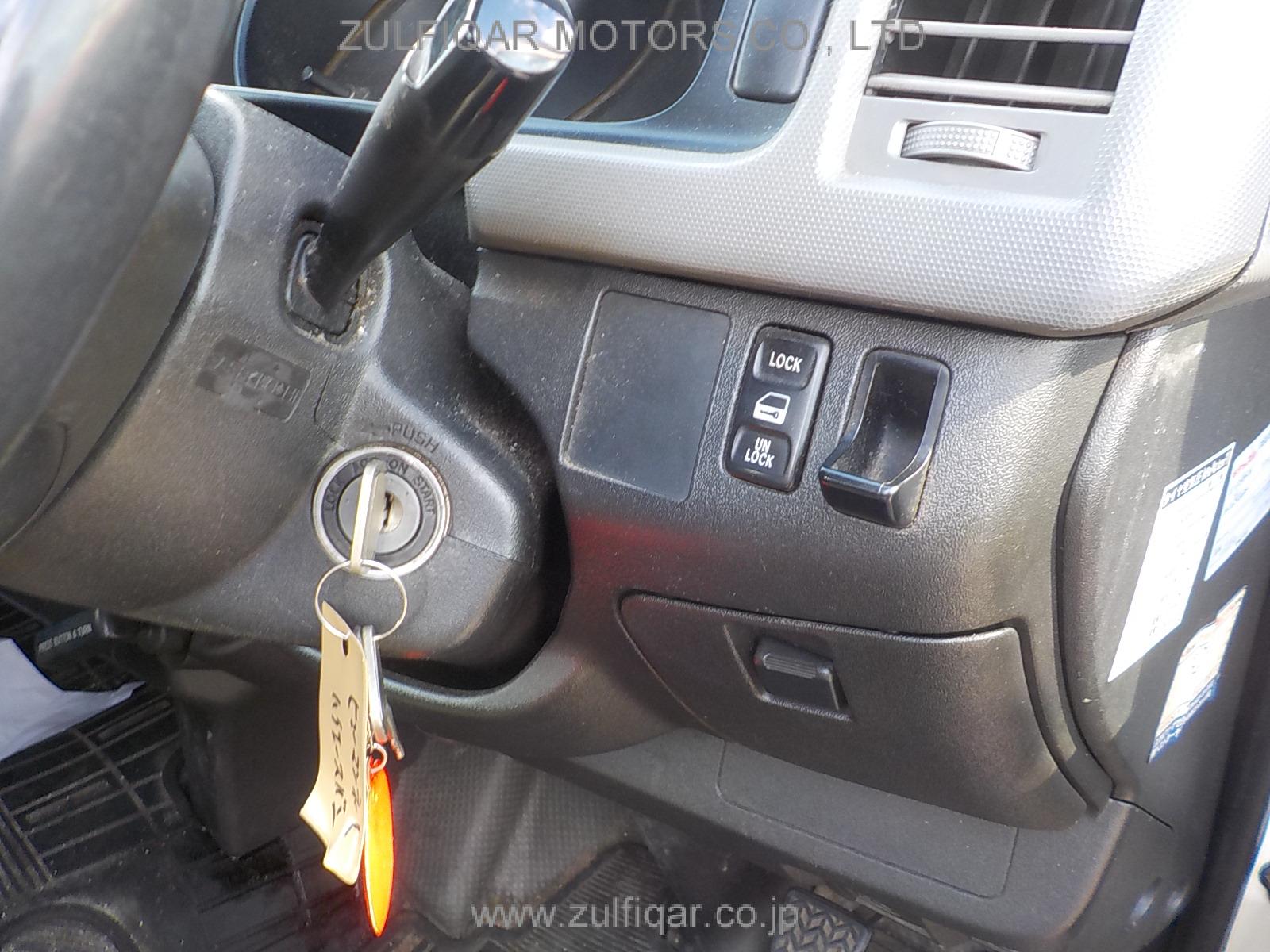 TOYOTA HIACE 2007 Image 11