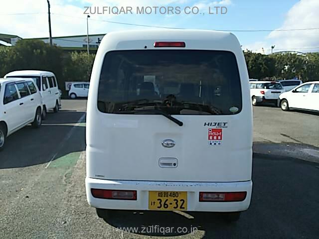 DAIHATSU HIJET CARGO 2010 Image 4