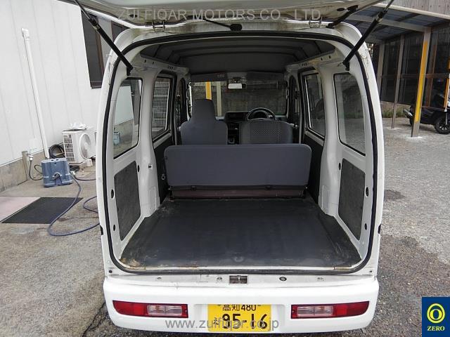 DAIHATSU HIJET CARGO 2009 Image 9