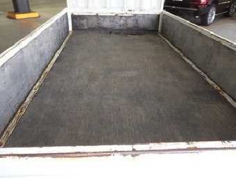 MITSUBISHI CANTER GUTS TRUCK 2010 Image 3