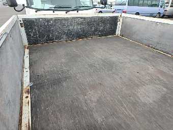 MITSUBISHI CANTER GUTS TRUCK 2010 Image 6