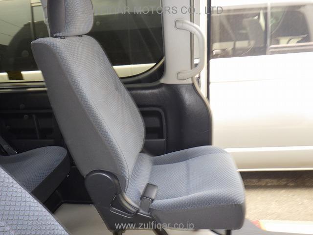 TOYOTA HIACE BUS 2013 Image 26