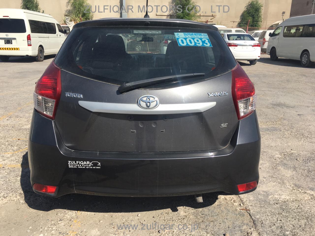 TOYOTA YARIS 2015 Image 3