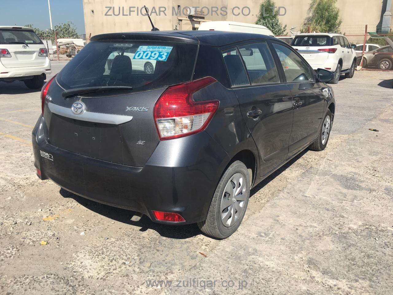 TOYOTA YARIS 2015 Image 7