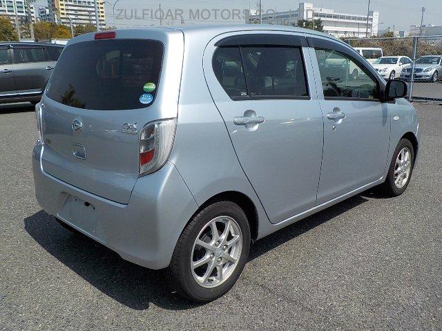 DAIHATSU MIRA E:S 2015 Image 4