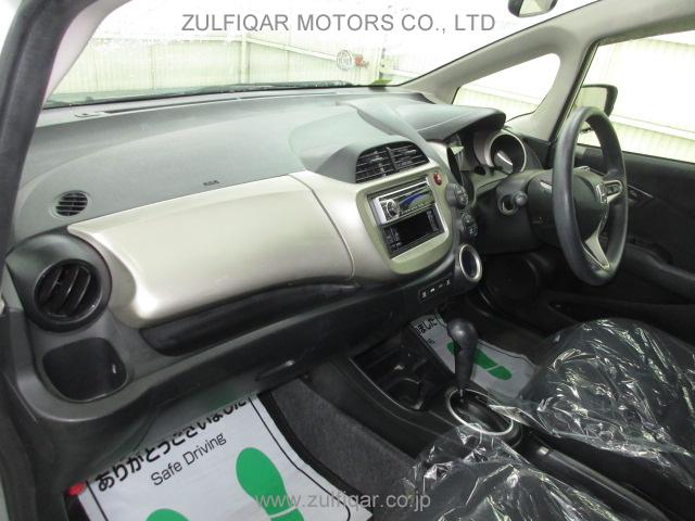 HONDA FIT HYBRID 2013 Image 20