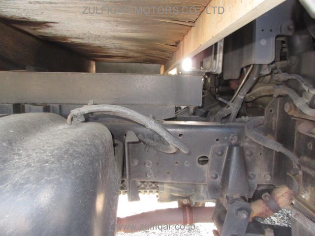 ISUZU ELF TRUCK 2002 Image 11