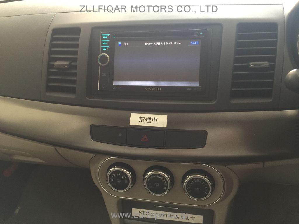 MITSUBISHI GALANT FORTIS 2013 Image 8