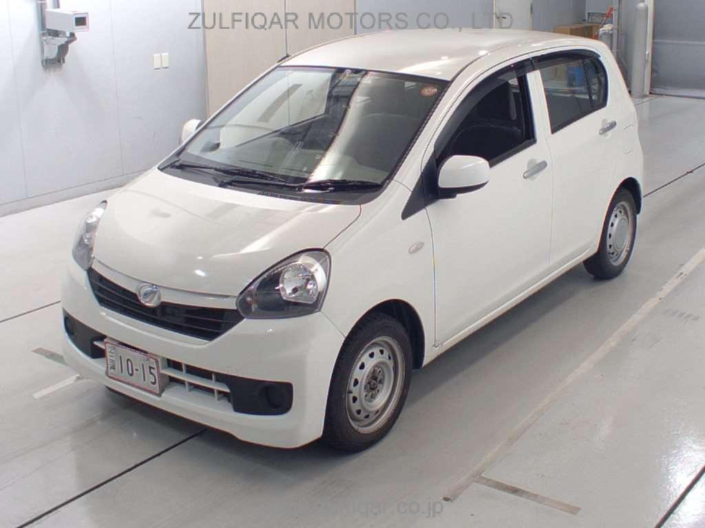 DAIHATSU MIRA E:S 2015 Image 5