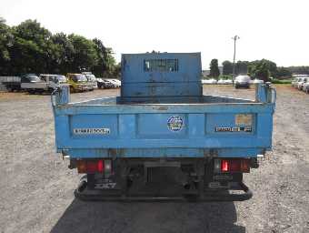 ISUZU ELF TRUCK 2004 Image 4