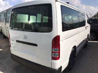 TOYOTA HIACE 2018 Image 2