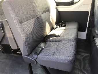 TOYOTA HIACE 2018 Image 7