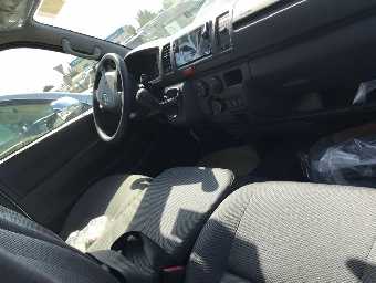 TOYOTA HIACE 2018 Image 9