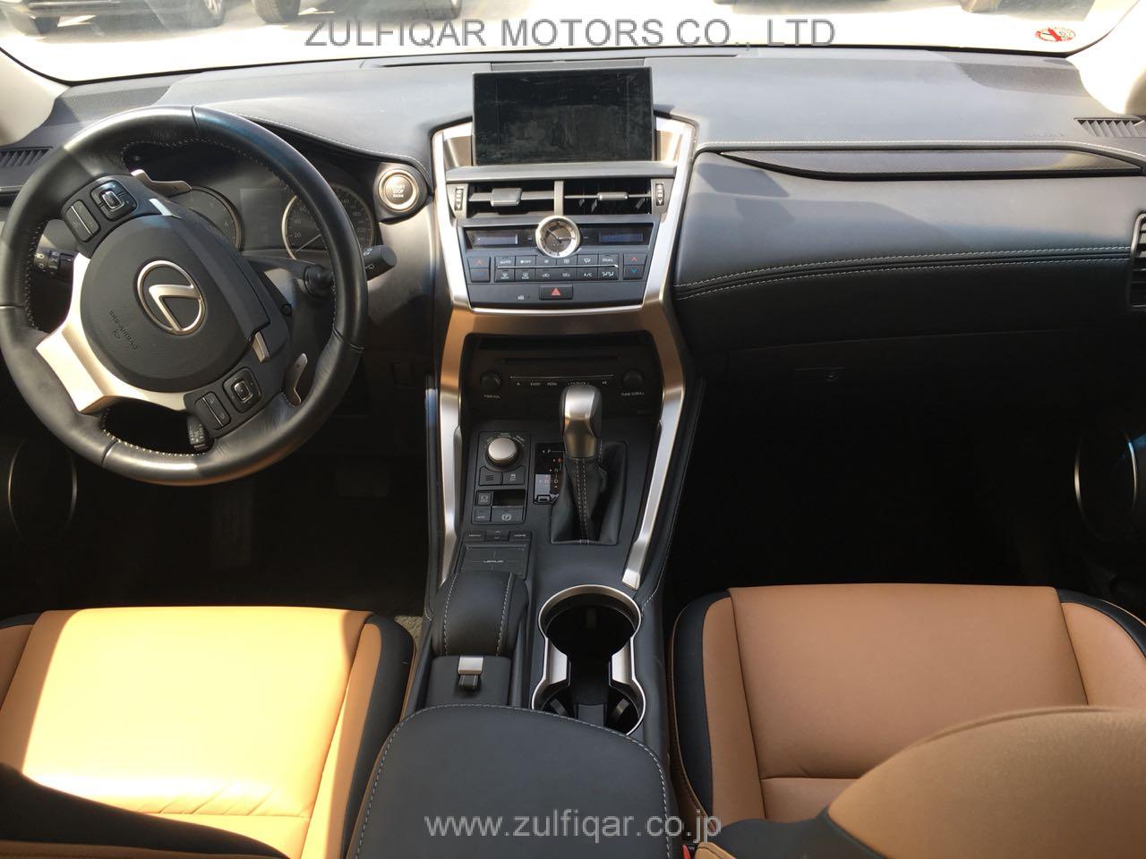 LEXUS NX200 2015 Image 2