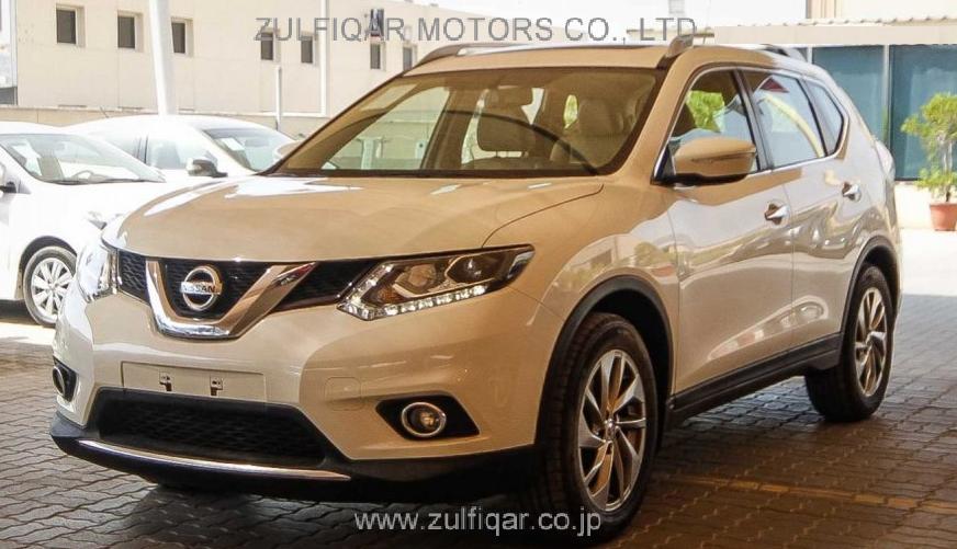 NISSAN X-TRAIL 2015 Image 4
