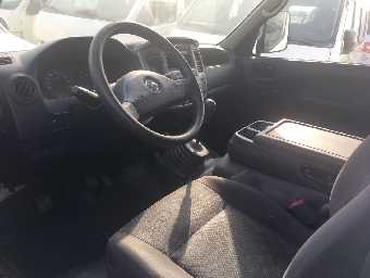 NISSAN URVAN 2010 Image 2