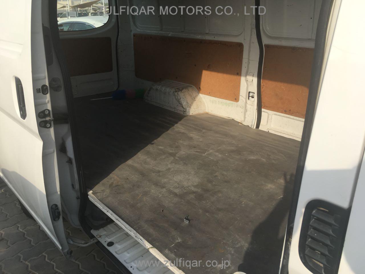 NISSAN URVAN 2010 Image 5