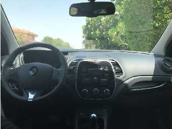 RENAULT CAPTURE 2016 Image 2
