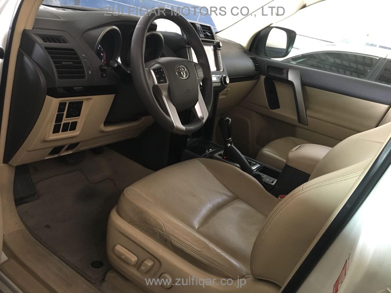 TOYOTA PRADO 2015 Image 2