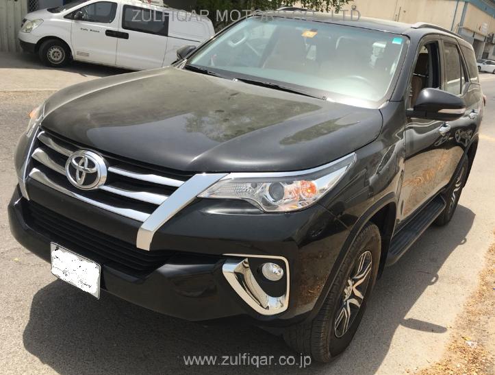 TOYOTA FORTUNER 2016 Image 4