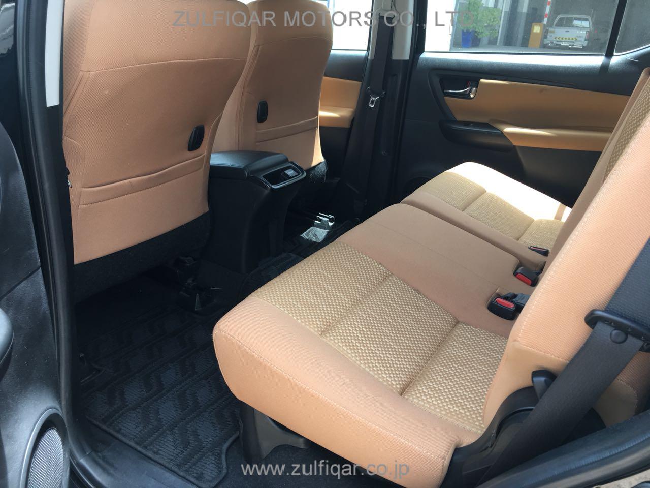 TOYOTA FORTUNER 2016 Image 6