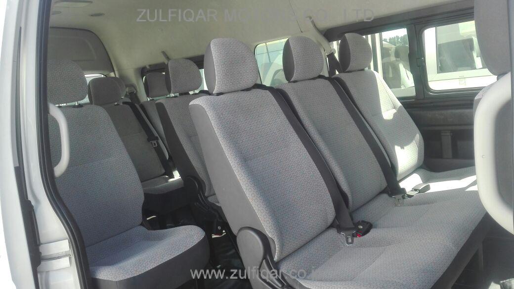 TOYOTA HIACE 2014 Image 4