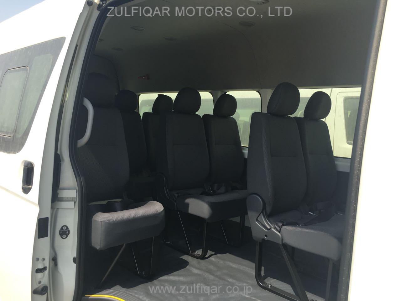 TOYOTA HIACE 2017 Image 4