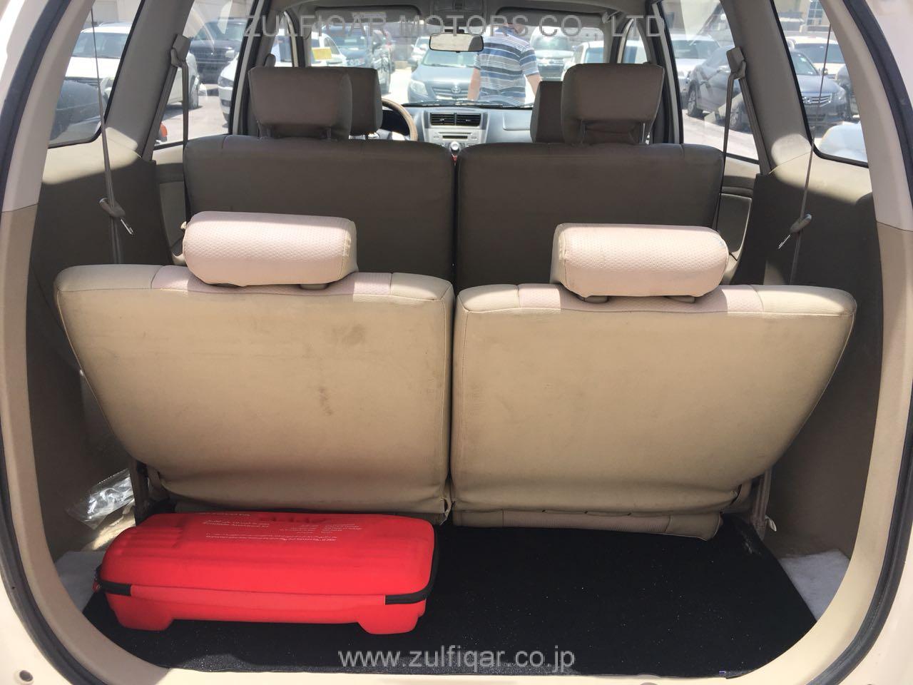 TOYOTA AVANZA 2015 Image 6