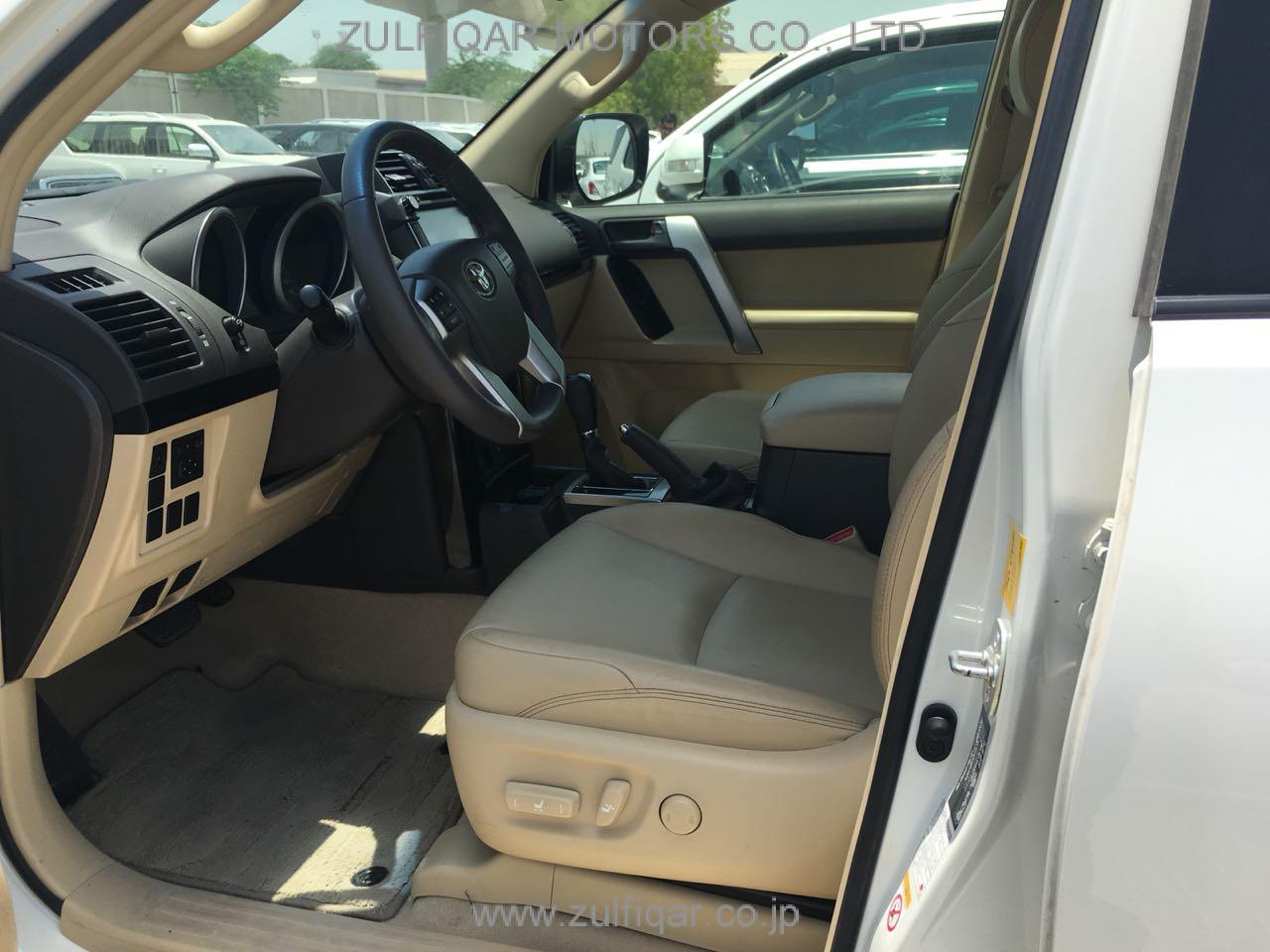 TOYOTA LAND CRUISER PRADO 2015 Image 2