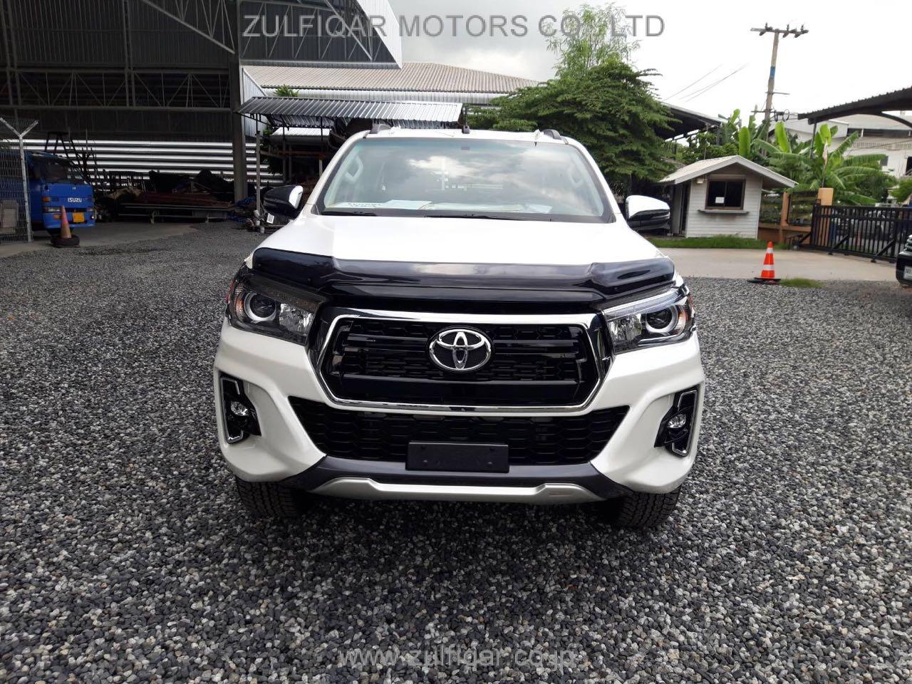 TOYOTA HILUX REVOLUTION 2018 Image 1
