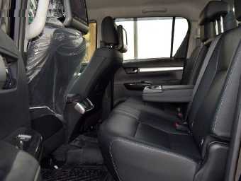 TOYOTA HILUX REVOLUTION 2018 Image 9