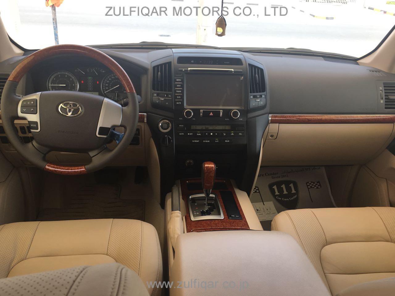 TOYOTA LAND CRUSIER 2014 Image 2