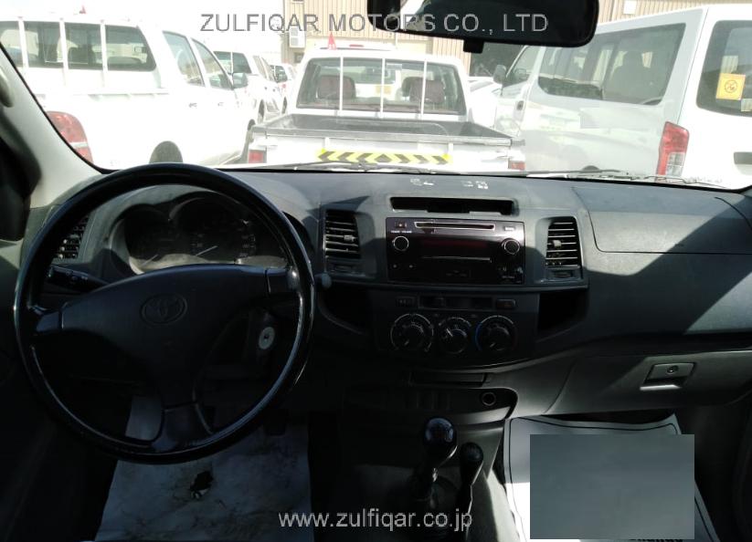 TOYOTA HILUX DOUBLE - CAB 2015 Image 2