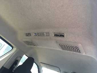 TOYOTA HIACE 2013 Image 7